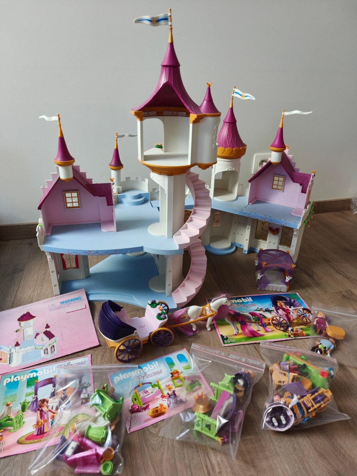Playmobil Prinsessenkasteel (6848) + 3 sets (6851, 6852, 685, Ophalen, Accessoires