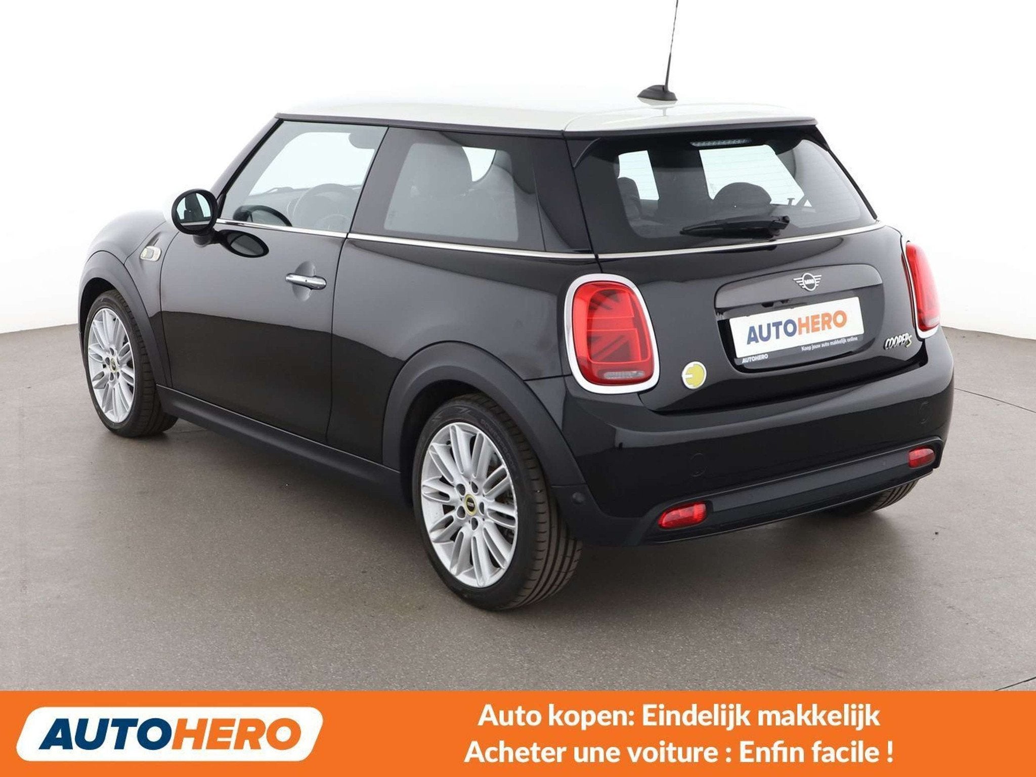 MINI Cooper SE Cooper SE Trim M (automatique), Autos, Achat, 1440 kg, 135 kW, Mini Electric