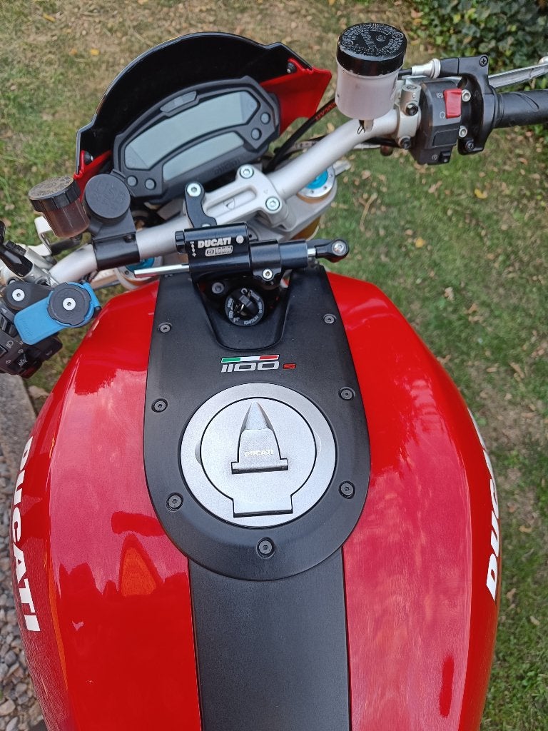 Monster Ducati 1100s, 2 cilinders, Occasion, Motorrijbewijs A, Meer dan 35 kW