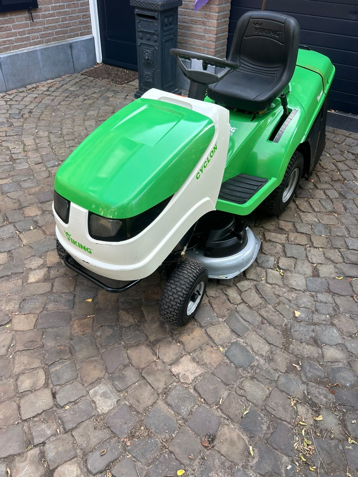 Zitmaaier achteropvang klaar voor het seisoen, Tuin en Terras, Ophalen, Zo goed als nieuw, Opvangbak