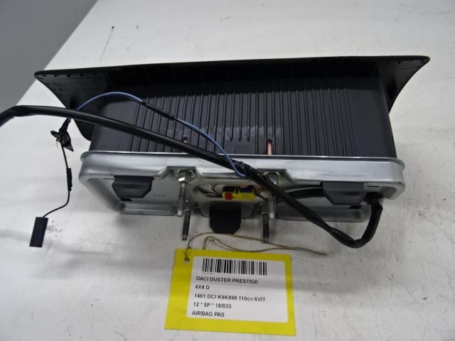 AIRBAG PASSAGIER Dacia Duster (HS) (34106219A), Gebruikt, Dacia