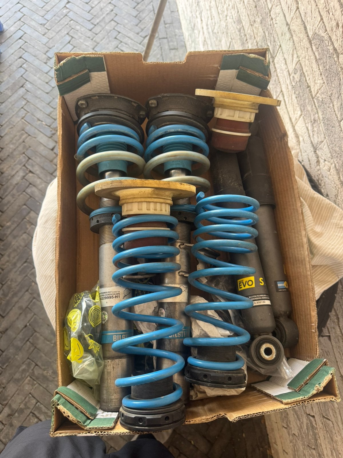 Bilstein schroefkit ( volkswagen caddy mk5 cargo ), Ophalen, Volkswagen