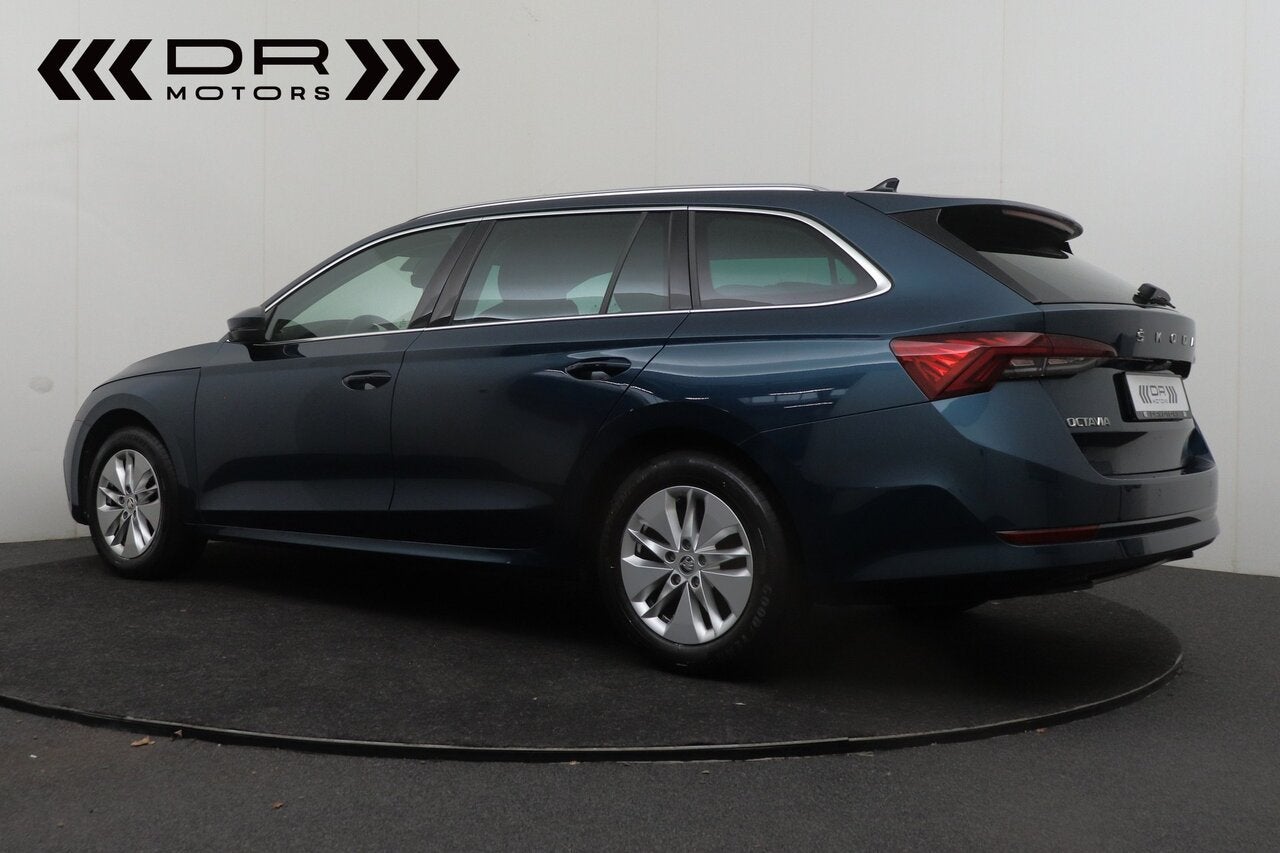 Skoda Octavia 1.5 TSI - CARPLAY, 0 kg, Achat, Entreprise, Noir
