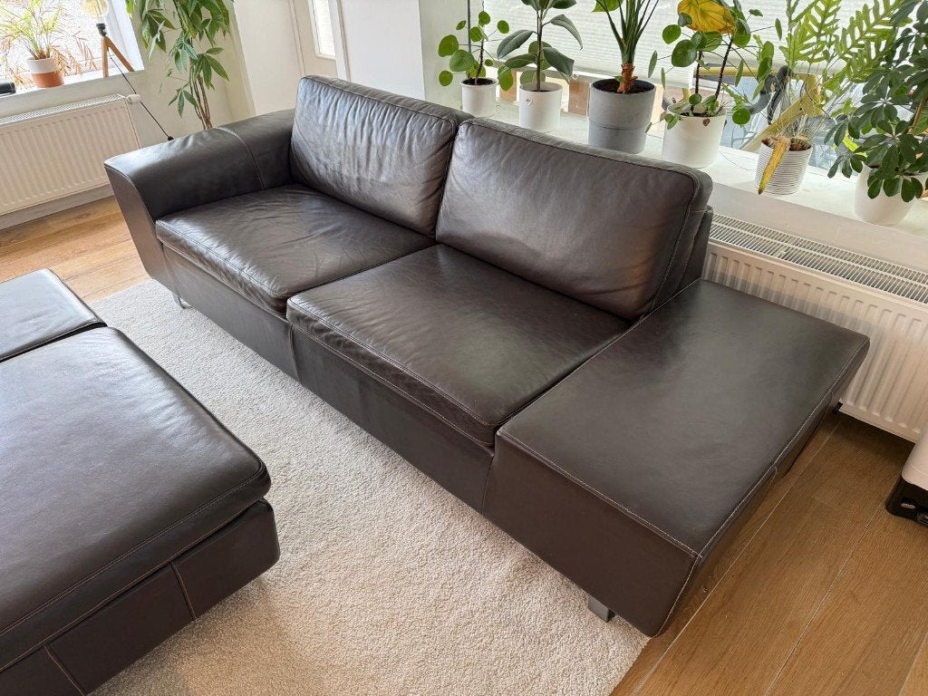 Lederen 2,5-zit Henders & Hazel – modern design – topstaat, Maison & Meubles, Canapés | Salons, 75 à 100 cm, 200 à 250 cm, Banc droit