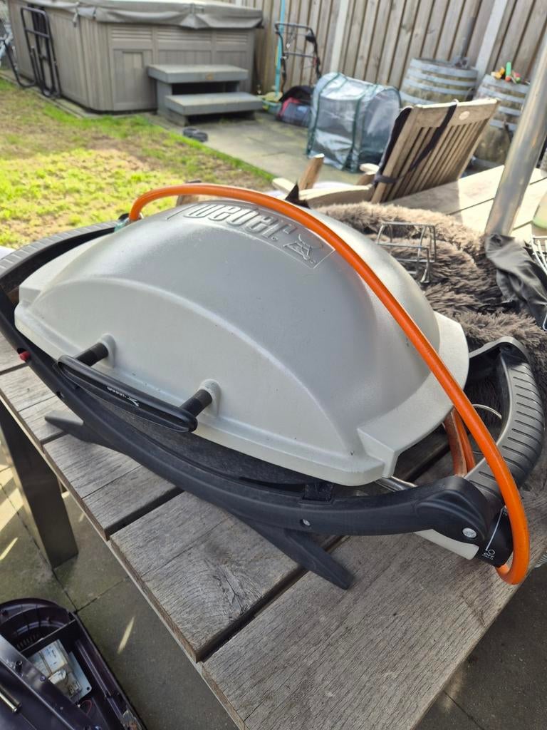 Koopje grote weber gas bbq . Topper, Enlèvement