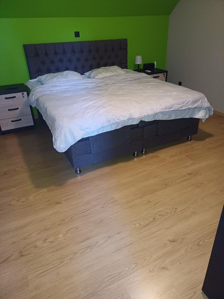 Bed te koop met veel opties, Ophalen