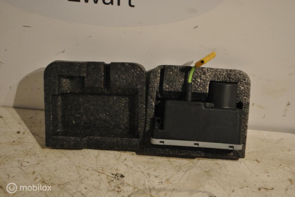 Vacuum pomp Vw Passat B3 1.8 CL  ('88-'94) 1h0962257, Auto-onderdelen, Gebruikt, Volkswagen, Ophalen of Verzenden, Volkswagen
