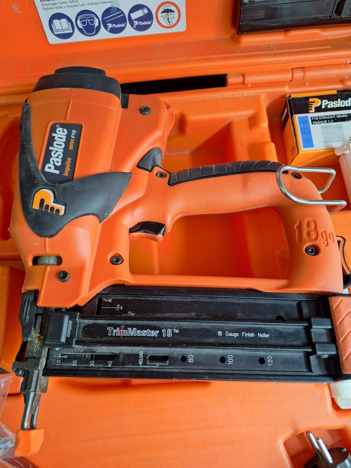Paslode nagelpistool, Doe-het-zelf en Bouw, Gereedschap | Boormachines, Ophalen