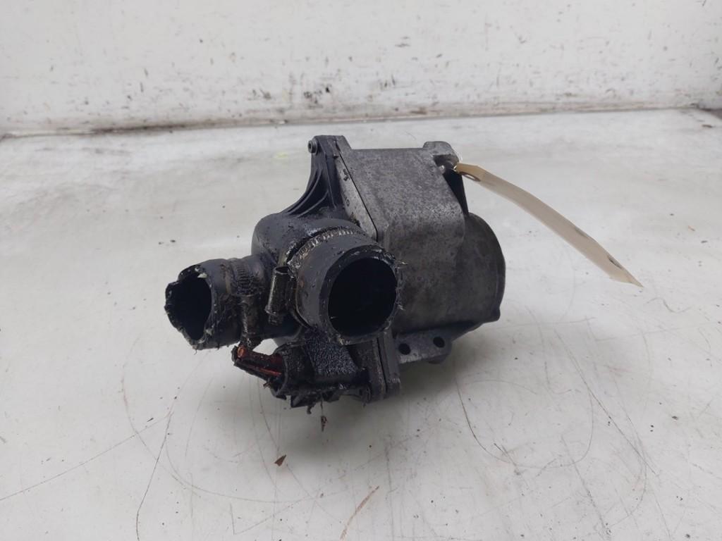 POMPE A EAU BMW 5 serie (F10) (|11515A05704|), Dhr. J. Ham, Administratie@autoham.nl, Utilisé, BMW