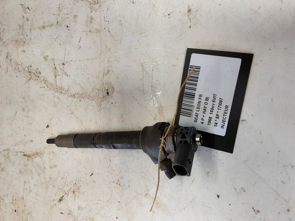 INJECTEUR Seat Leon (5FB) (01-2012/08-2020) (04L130277AK), Autos : Pièces & Accessoires, Seat Deutschland GmbH, Service@seat.de