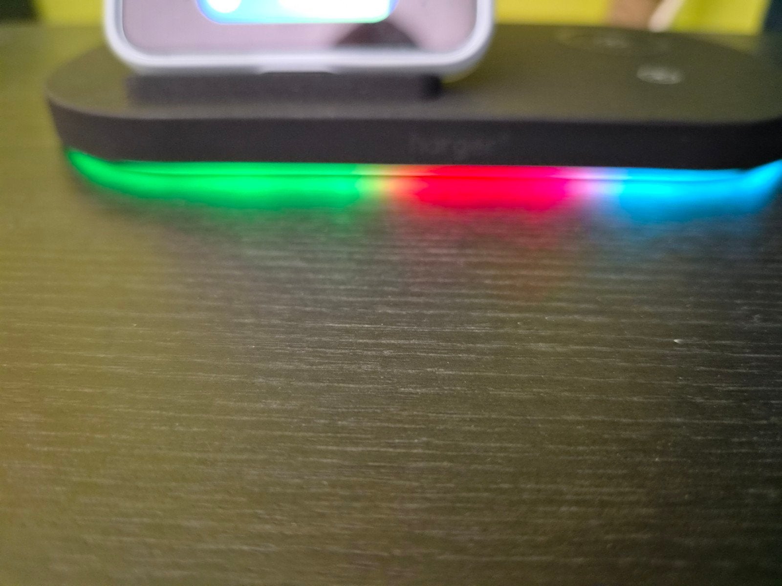 iCharger 3in1 High Speed wireless charging station, Télécoms, Téléphonie mobile | Chargeurs pour téléphone, Enlèvement ou Envoi
