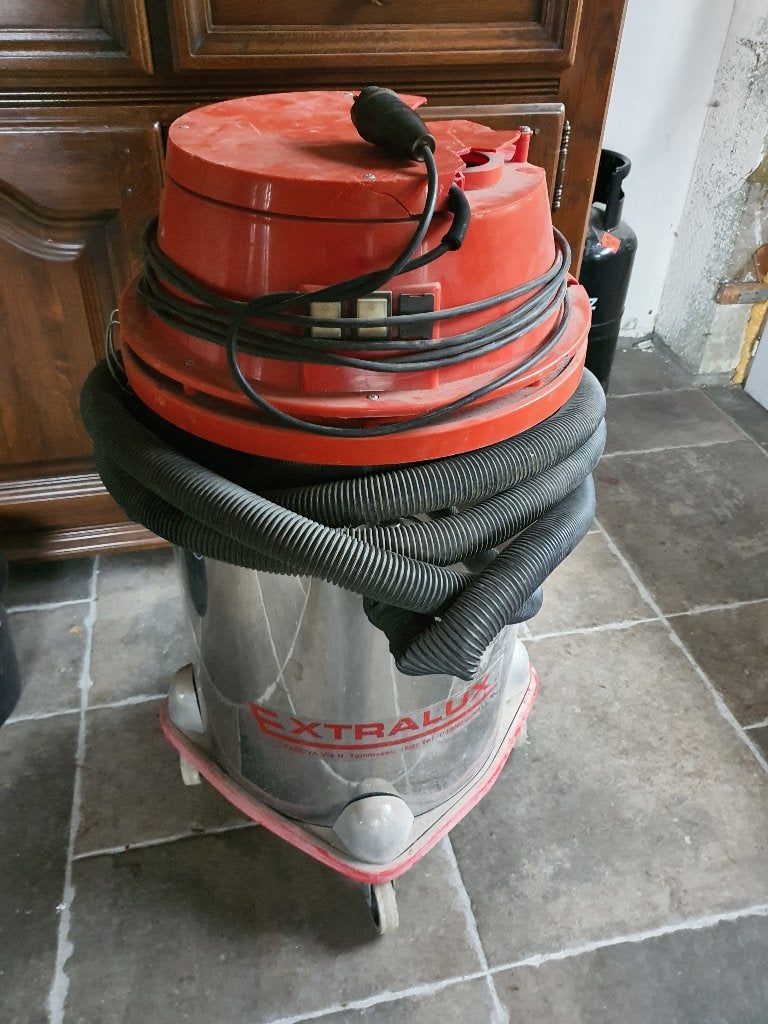 extralux f39f stofzuiger professionele stof- en waterzuiger, Doe-het-zelf en Bouw, Ophalen, Zo goed als nieuw