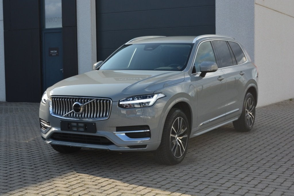 Volvo XC90 T8 4WD Plug-in Hybride Facelift  455PK, Auto's, Volvo, Dealer onderhouden, 4 cilinders, 1969 cc, 334 kW