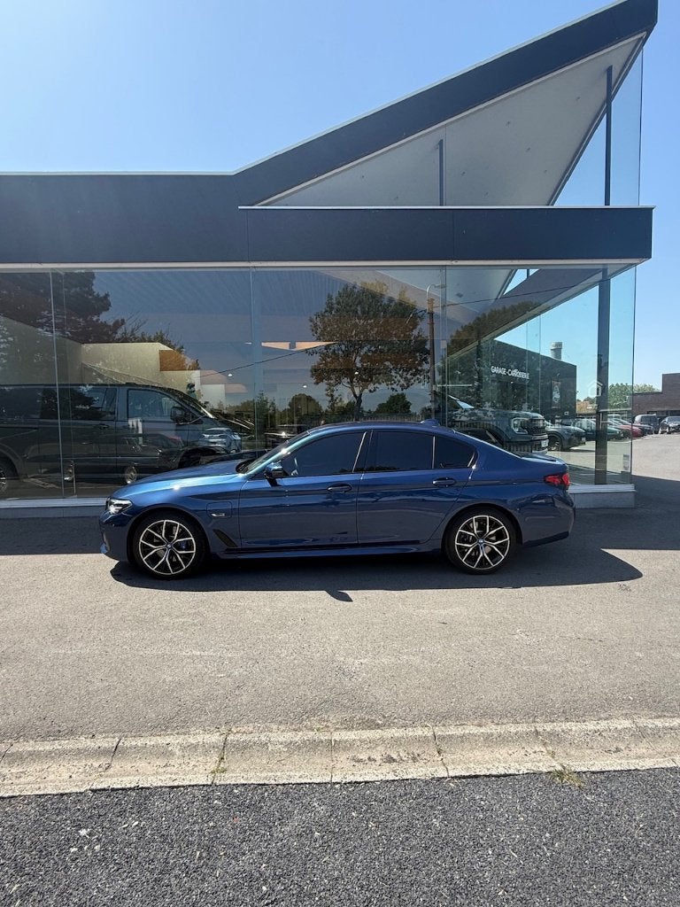 BMW 530e M Sport leder navi pro btw plugin, Autos, Cuir, 215 kW, Entreprise, Entretenue par le concessionnaire