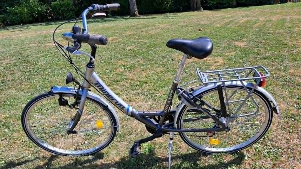 Vélo dame MINERVA, Vélos & Vélomoteurs, Enlèvement, Utilisé, Autres marques, Vitesses