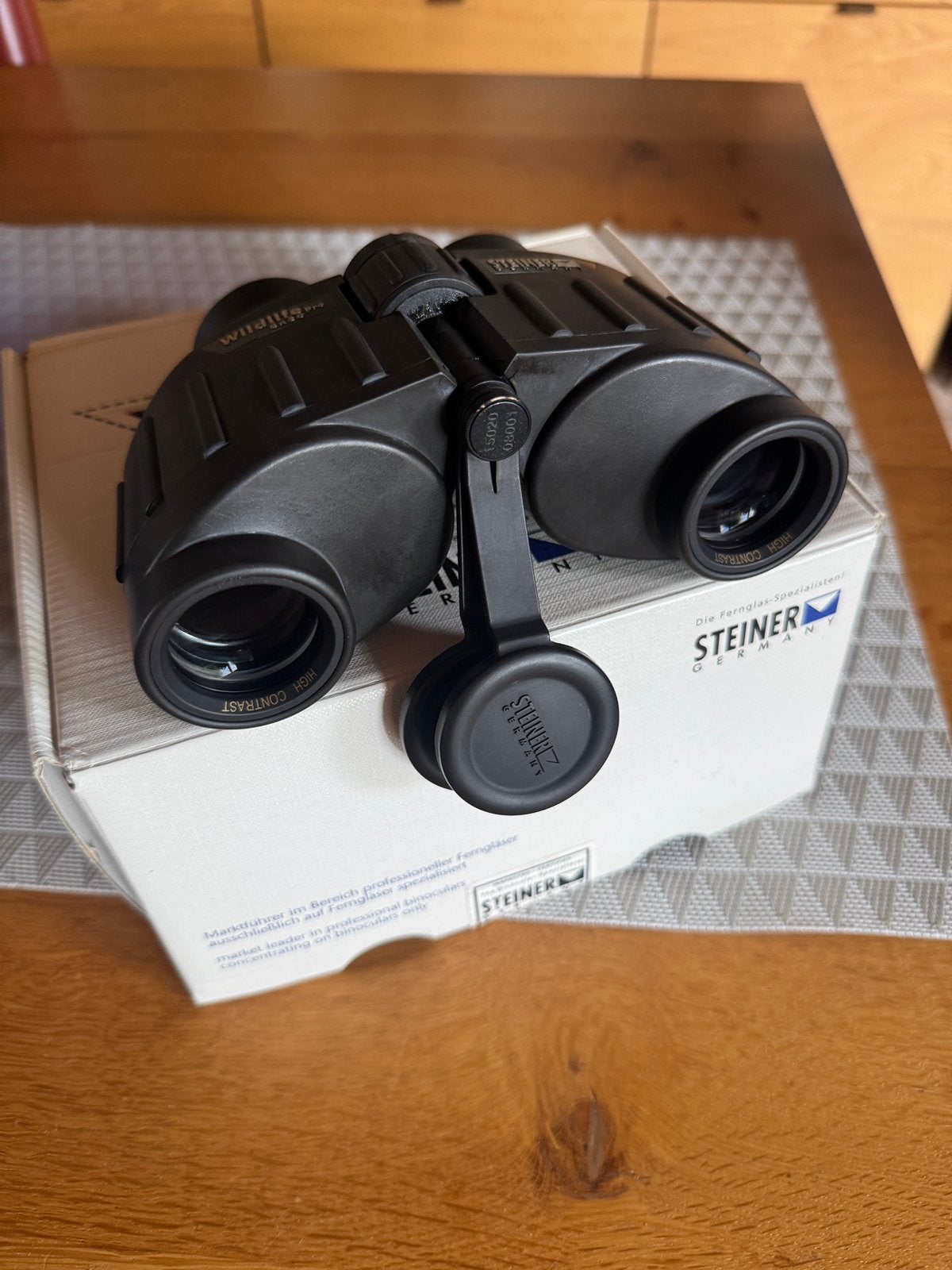 Steiner Wildlife Pro 8x30, Verzenden, Gebruikt, 8 tot 12x, Porro (met knik)