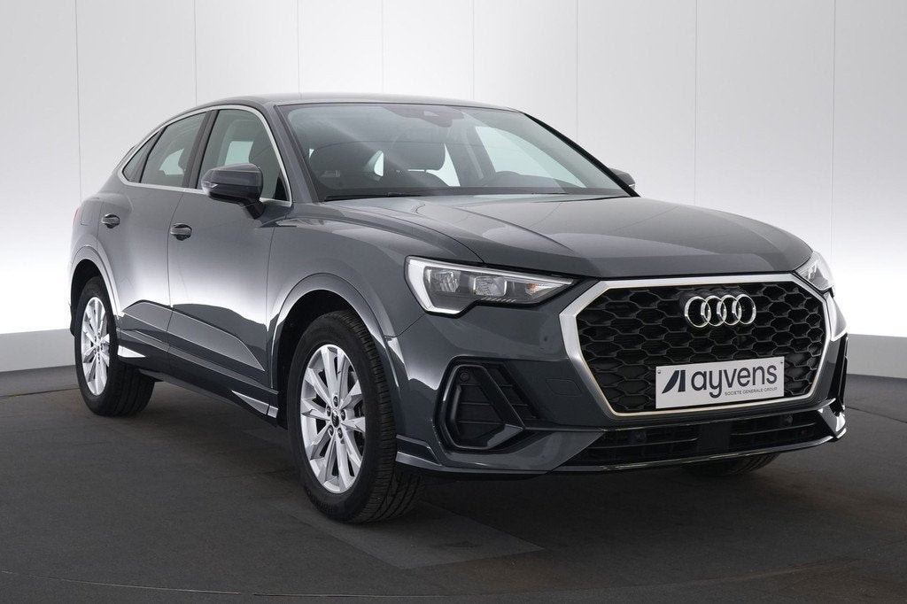 (2DPC090) AUDI Q3 SPORTBACK, Stof, Bluetooth, 149 g/km, Bedrijf