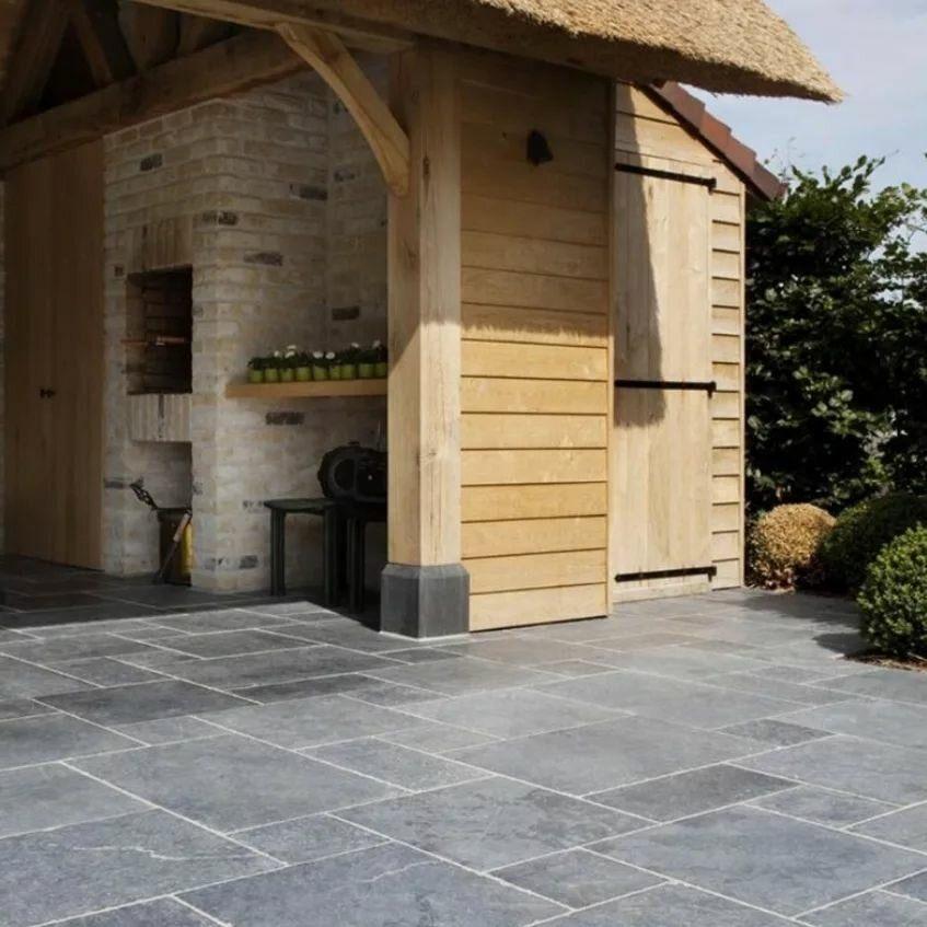 PIERRE BLEUE ANTICATO BLEU CLAIR. TERRAIN DE 24 M2, Jardin & Terrasse, Gravier, Rochers & Caillasse, Enlèvement
