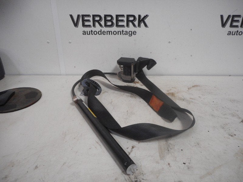 GORDELSPANNER RECHTS VOOR Golf III Cabrio (1E) (1e0857706b), Gebruikt, Volkswagen, Volkswagen AG, Kundenbetreuung@volkswagen.de