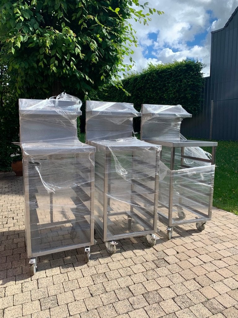 3x PROFFIL Mobiele RVS Inpaktafels/Regaaltafels - Bovenbouw, Ophalen, Gebruikt, Meubilair