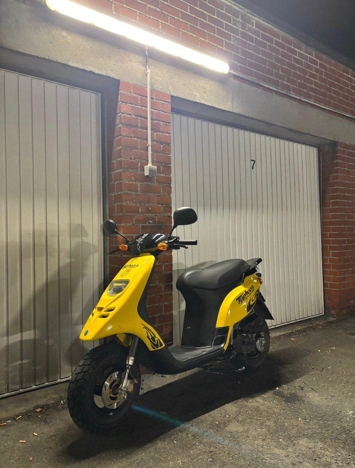 Piaggio typhoon 80cc 2takt zeer zeldzaam!, Vélos & Vélomoteurs, Enlèvement ou Envoi, Comme neuf