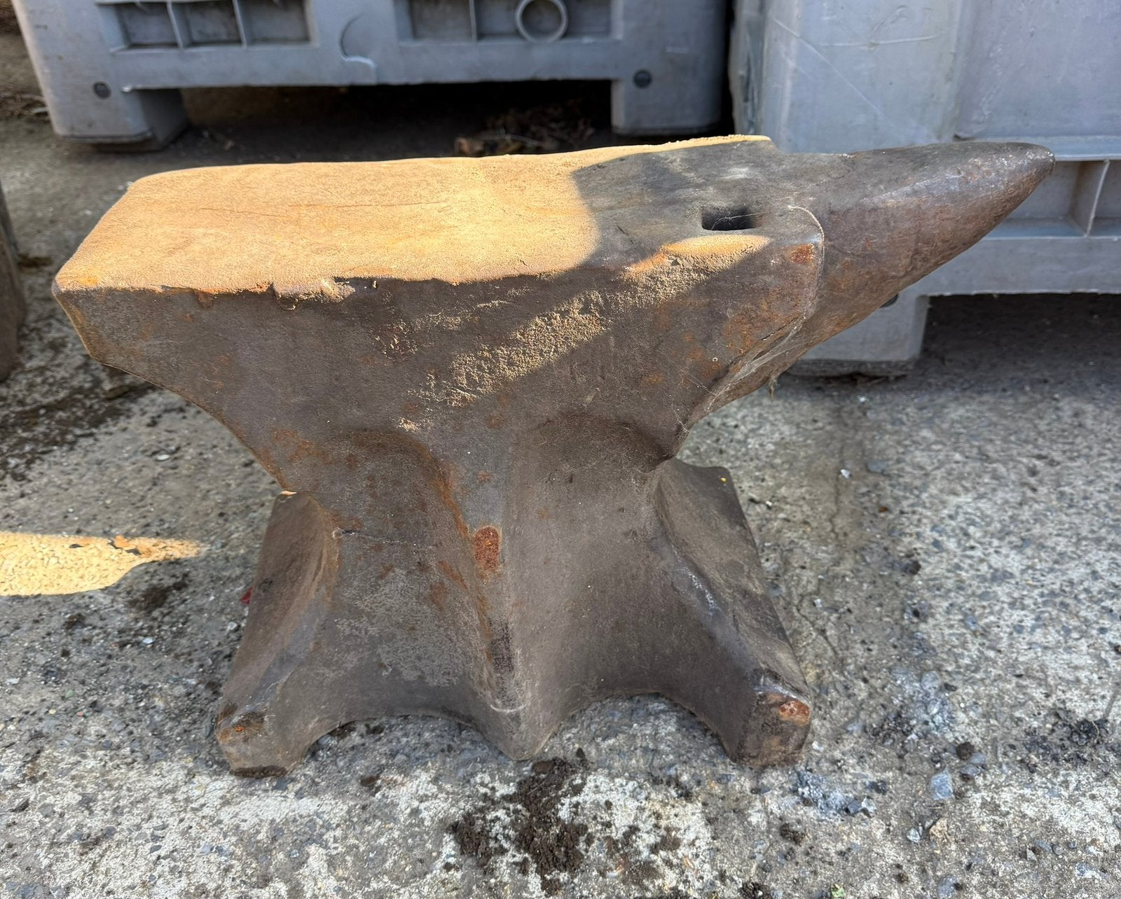 Aambeeld 130 kg, Antiek en Kunst, Ophalen