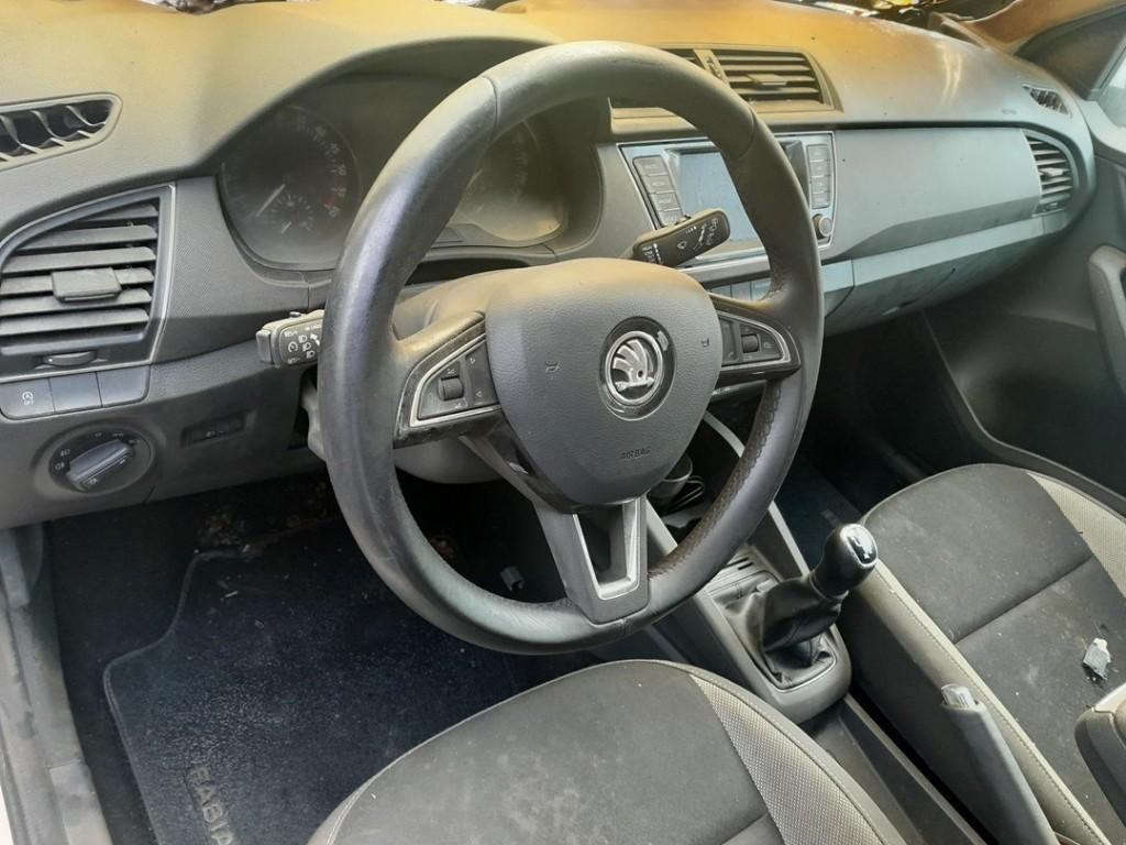 COMBISCHAKELAAR STUUR Skoda Fabia III Combi (NJ5), Auto-onderdelen, Gebruikt, Skoda