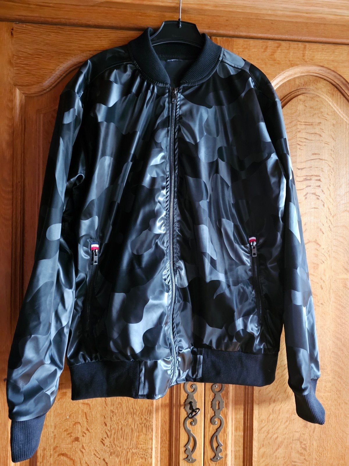 Veste homme taille M, Vêtements | Hommes, Enlèvement