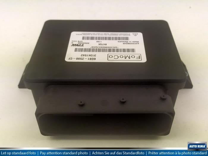 Handrem Module van een Volvo XC60, Gebruikt, -, -, Ophalen of Verzenden