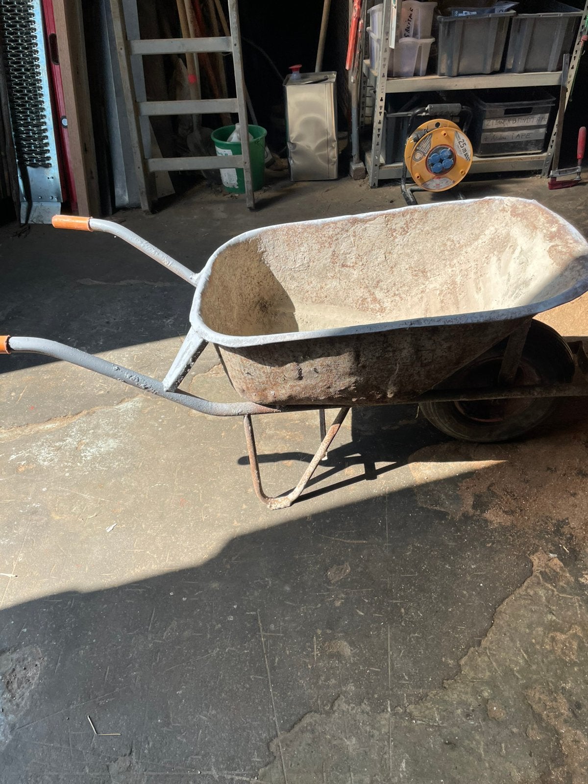 kruiwagen, Tuin en Terras, Hand-tuingereedschap, Gebruikt, Ophalen