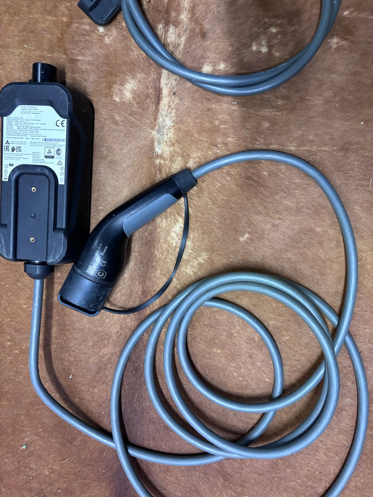 (BMW) Flexible Fast Charger set, Ophalen of Verzenden, Zo goed als nieuw, Laadkabel