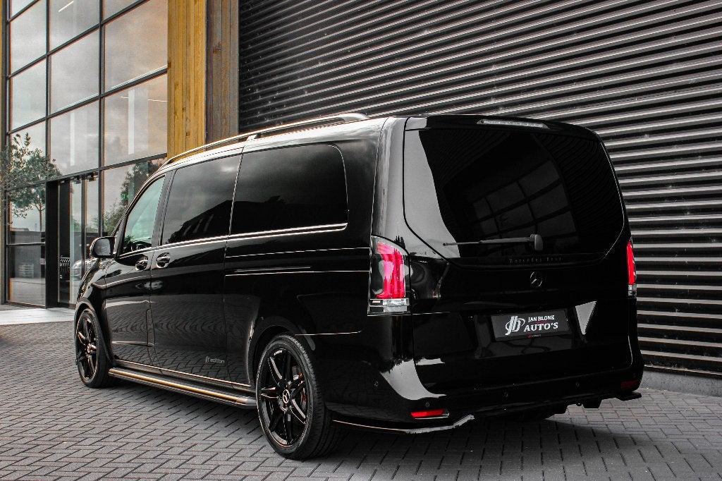 Mercedes V-klasse V300 240pk dubbel cabine, Auto's, Lichtsensor, Dealer onderhouden, 4 cilinders, Zwart
