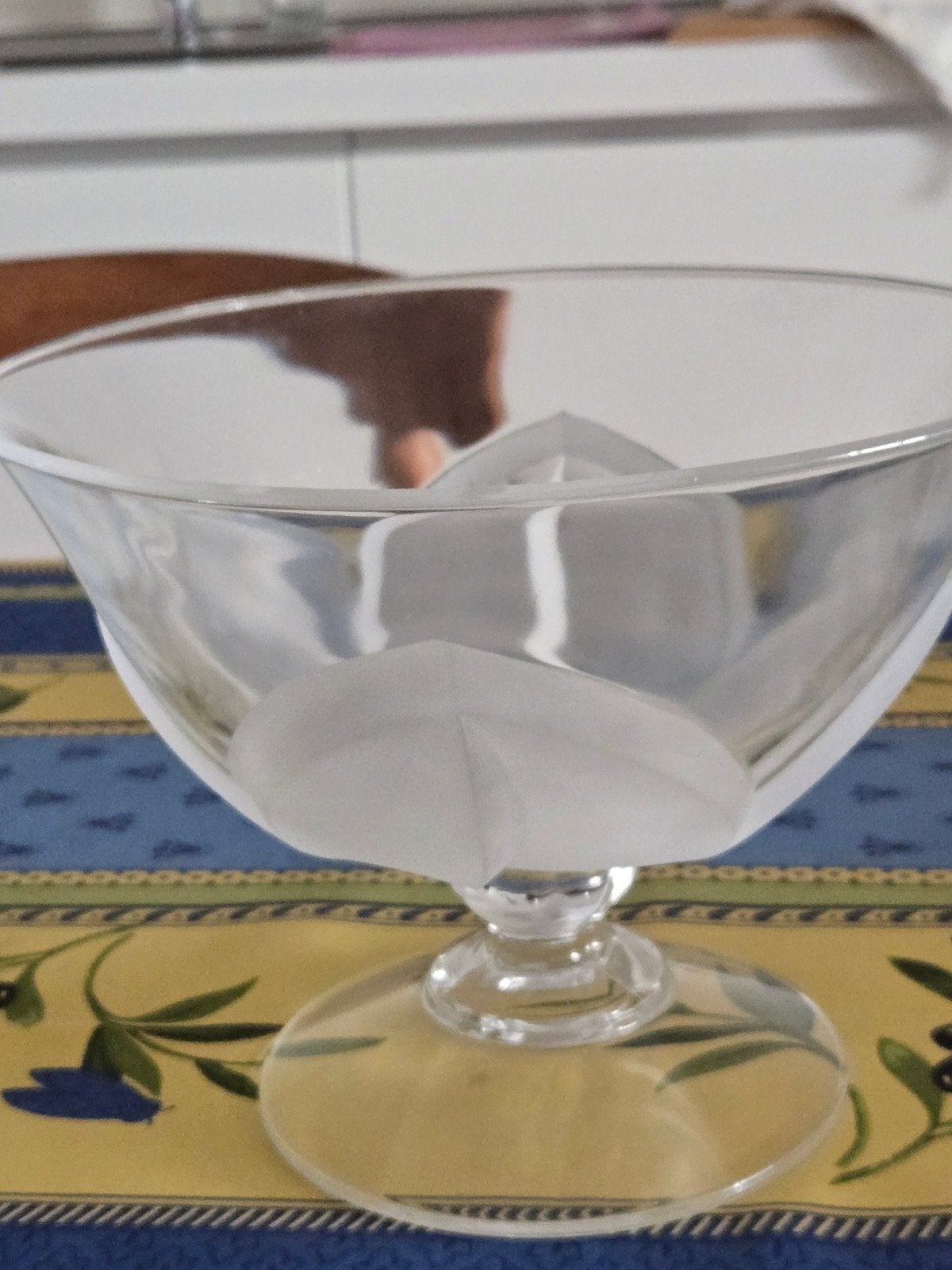 magnifique coupe vintage à fruits ou décorative sur pied com, Enlèvement ou Envoi
