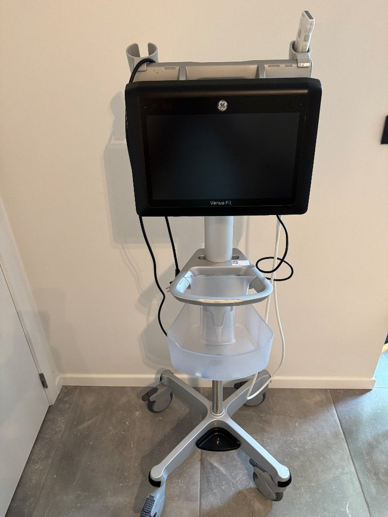 Échographe GE HealthCare Venue Fit R3 + sonde L4-20 à bouton, Divers, Matériel Infirmier, Enlèvement
