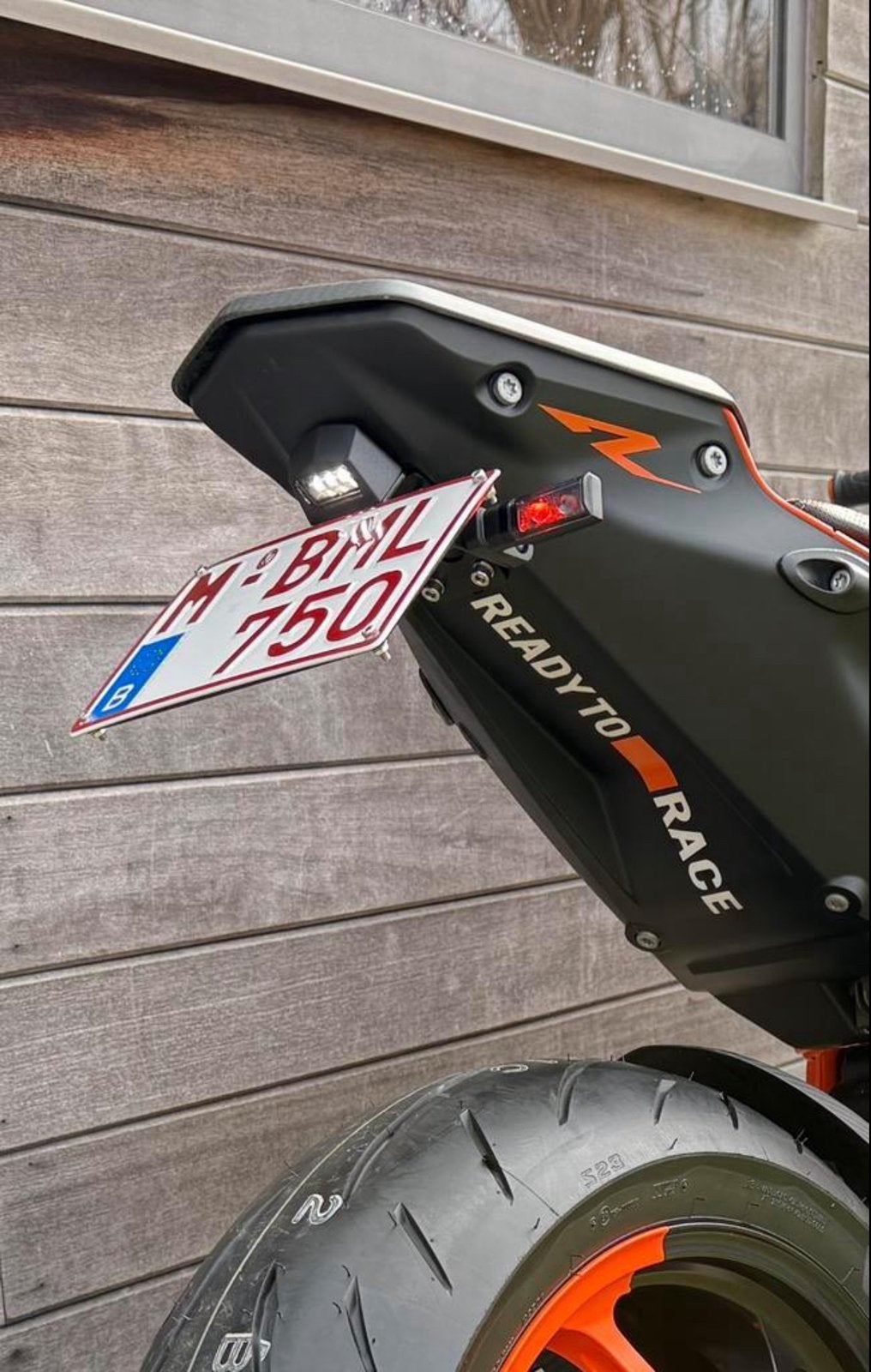 Support de plaque d'immatriculation  KTM 1390R et Duke 990, Enlèvement ou Envoi, Comme neuf