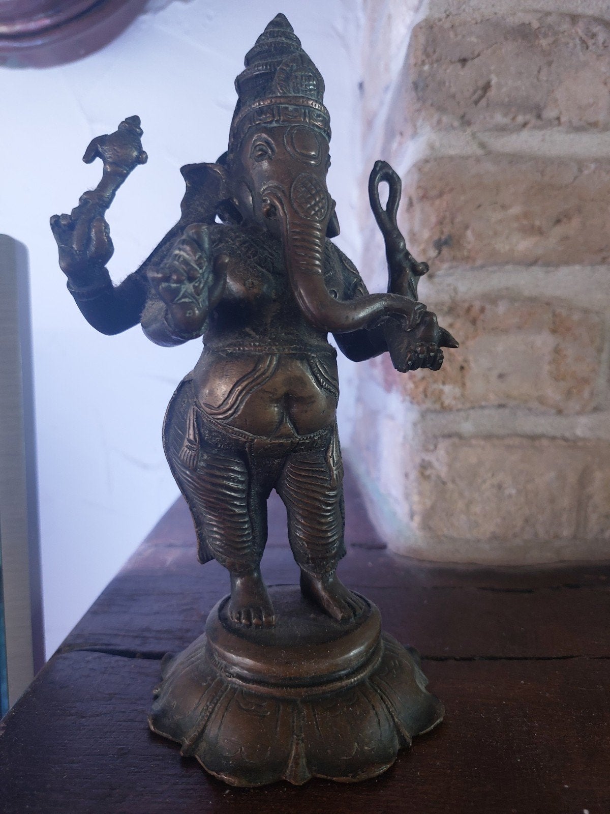 Ganesha, Ophalen