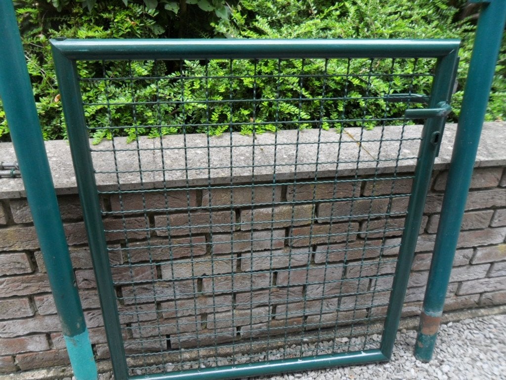 Portail de jardin 90 cm x 100 cm en acier vert avec serrure, Enlèvement, Comme neuf, Acier