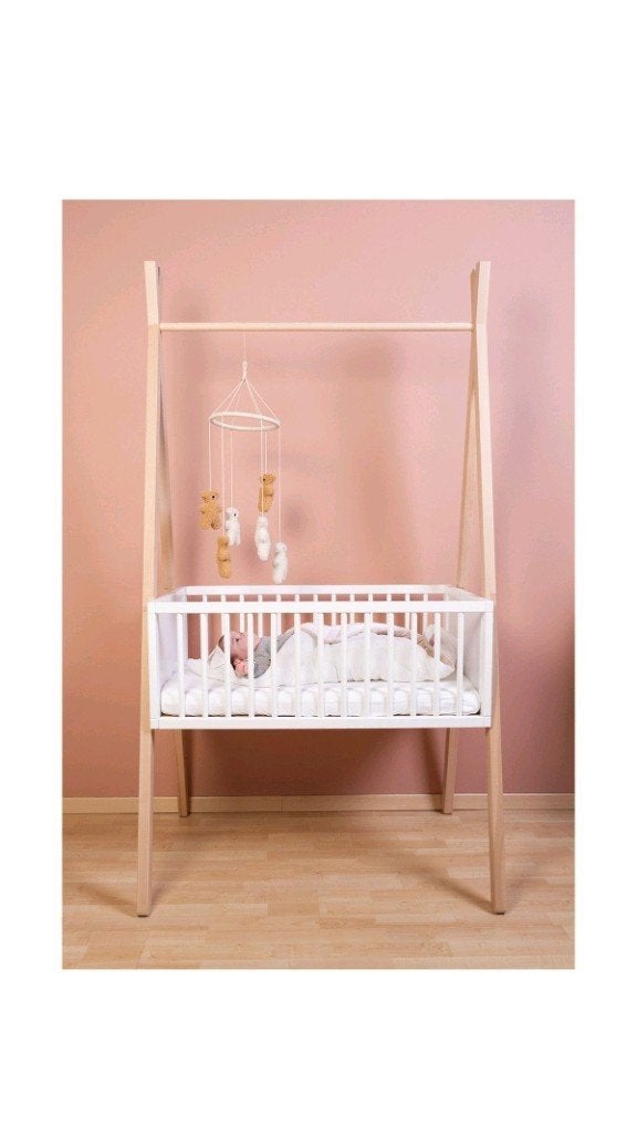 childhome babybed en kledingrek, Kinderen en Baby's, Ophalen, Zo goed als nieuw, Ledikant