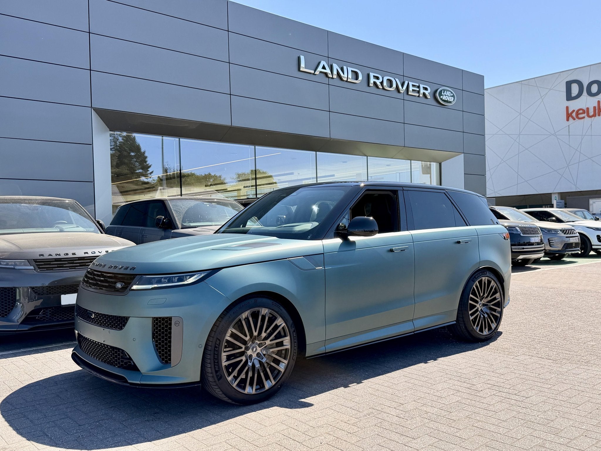 Land Rover Range Rover Sport // GAEA SV BESPOKE 1 OF 2 IN BE, Automaat, 635 pk, 470 kW, https://public.car-pass.be/vhr/284d1576-eec8-400c-8579-342ab16d947b