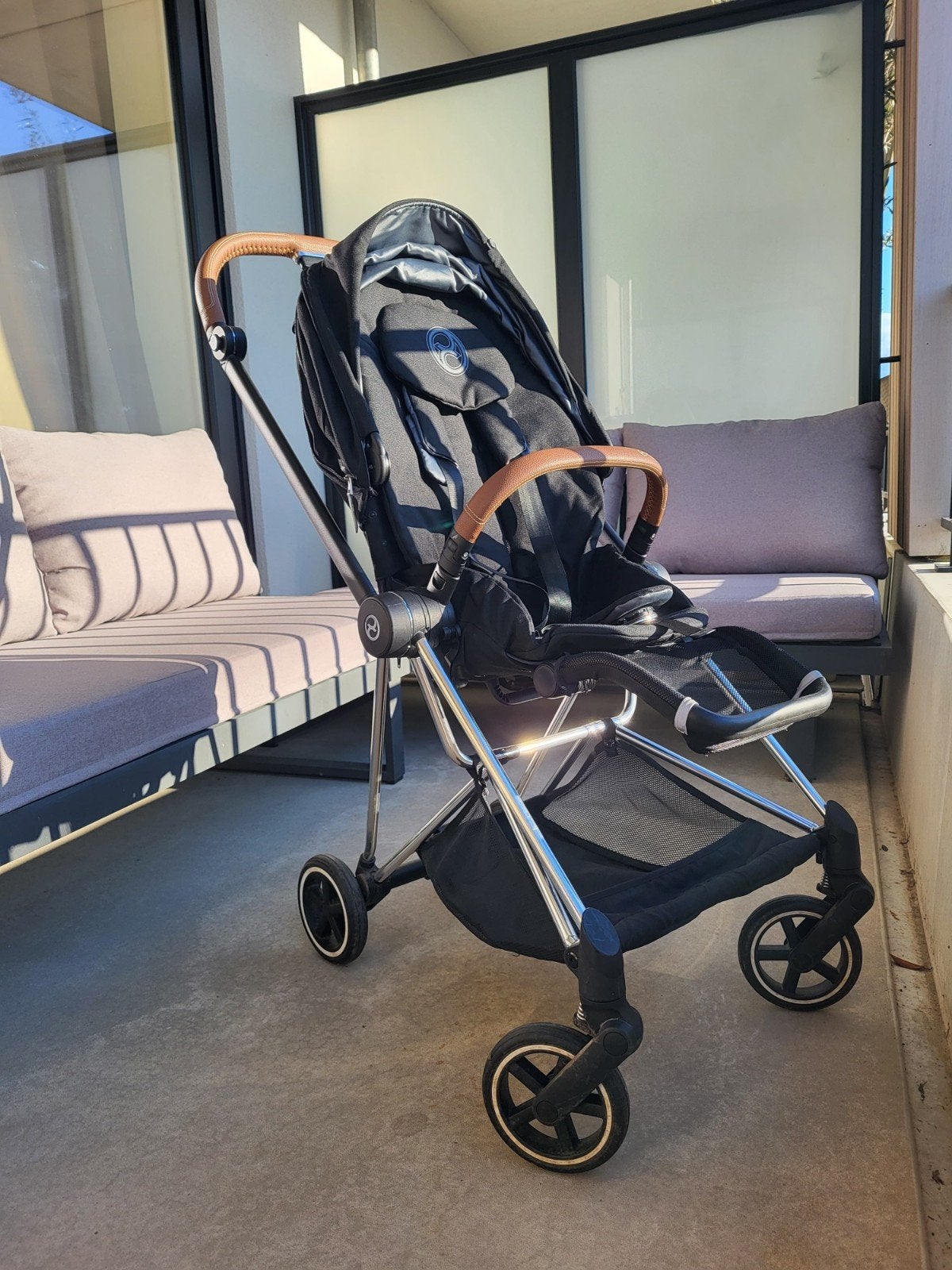 Poussette Cybex Mios + nacelle, Enfants & Bébés, Buggys, Enlèvement
