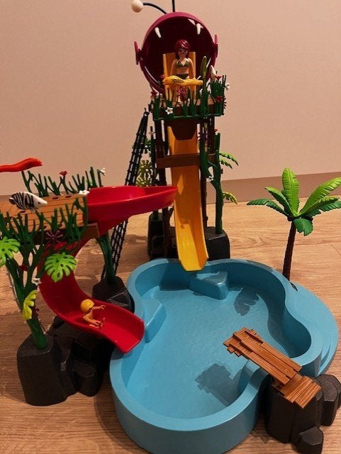 PLAYMOBIL 70609 — Parc aquatique familial avec toboggans, Autres types, Family fun, Comme neuf, Kit complet