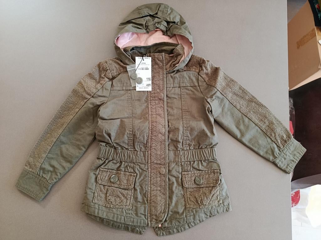 NIEUW! Meisjes jas JBC maat 116, Ophalen, Nieuw, Maat 116