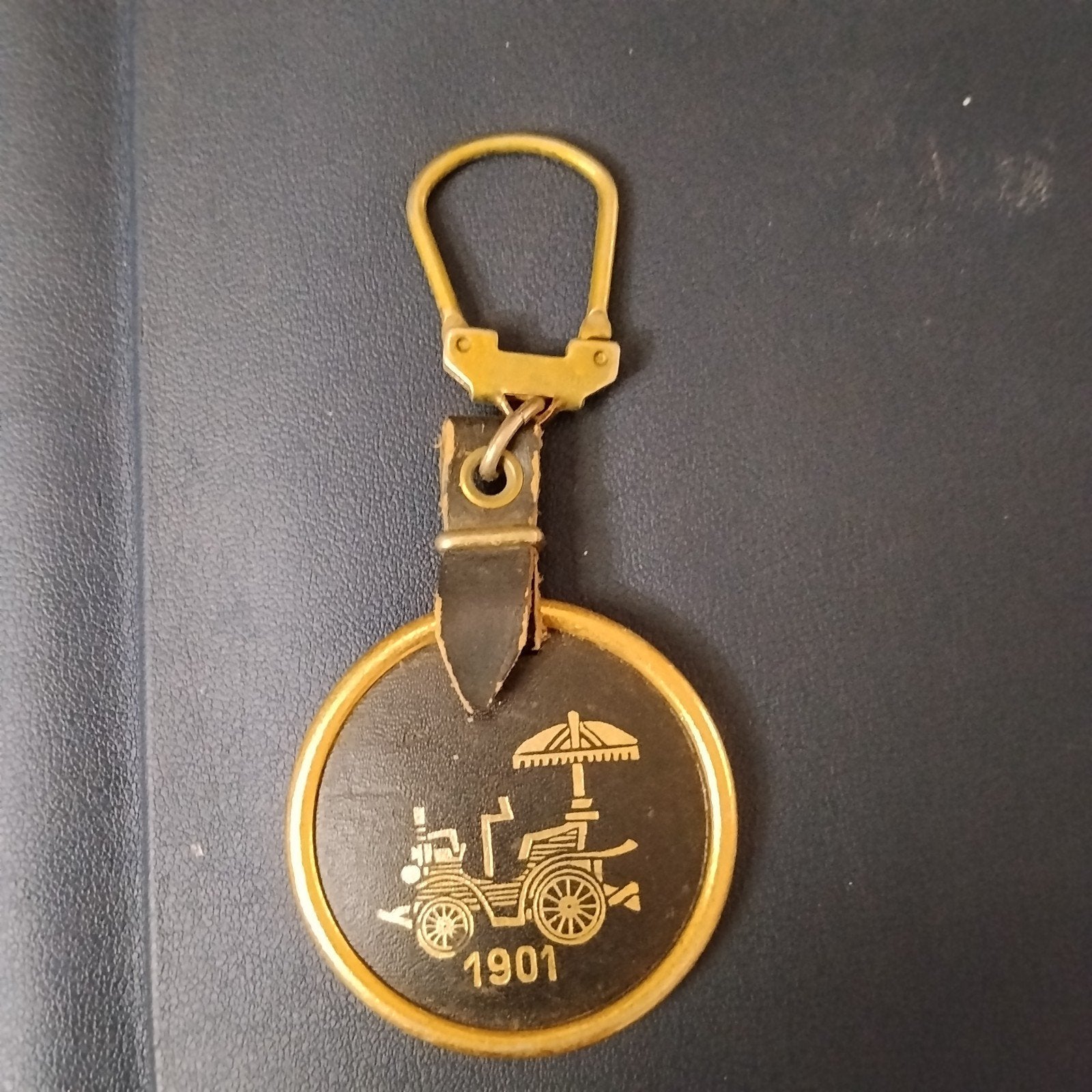 vintage lederen sleutelhanger, Verzamelen, Sleutelhangers, Ophalen of Verzenden
