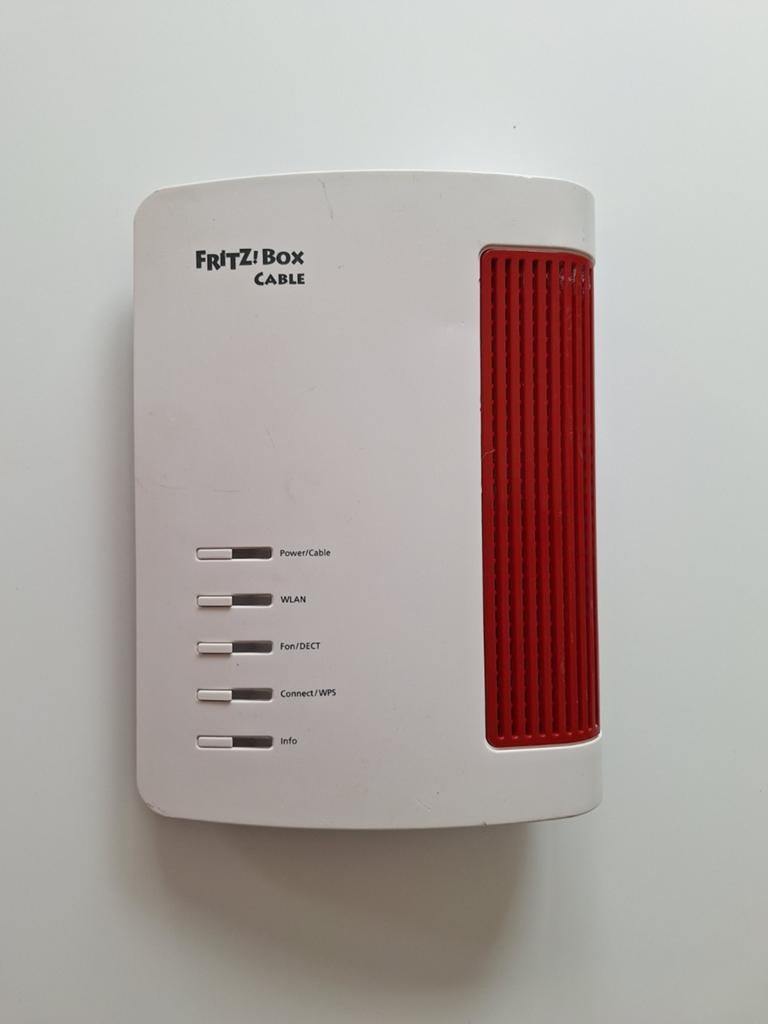 Câble Fritzbox 6660, Enlèvement ou Envoi, Utilisé, Routeur avec modem, AVM