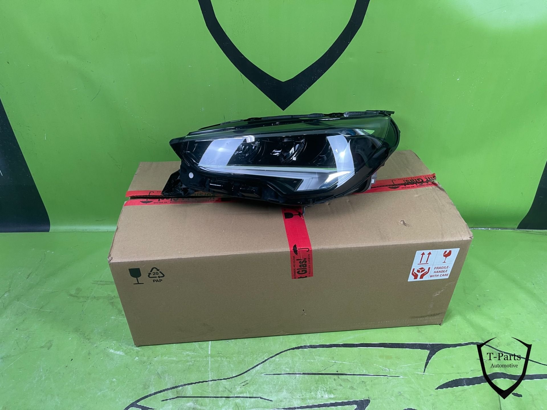 opel corsa f koplamp 9829522780 links lamp, Info@fabrikant.eu, Opel, Fabrikantstraat 1
1000 AA  Amsterdam, Fabrikant BV