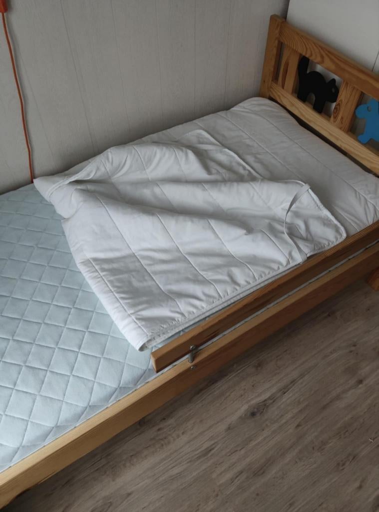 Middelste bed, Ophalen, Matras