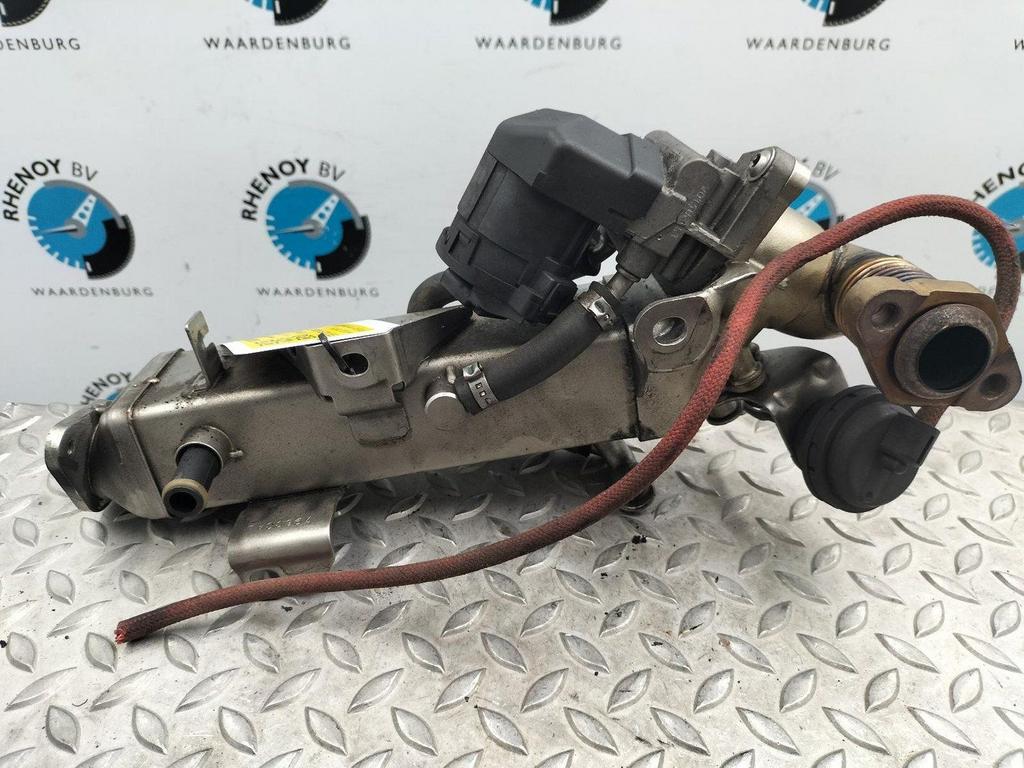 BMW 1 SERIES F20 118d Upgrade Edition  EGR KLEP / KOELER 201, Auto-onderdelen, Ophalen of Verzenden, Gebruikt, Stiba lid