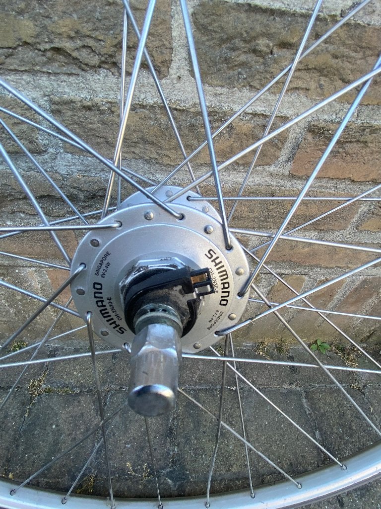 Voorwiel met naafdinamo, Chimano, Gebruikt, Aluminium, Stadsfiets