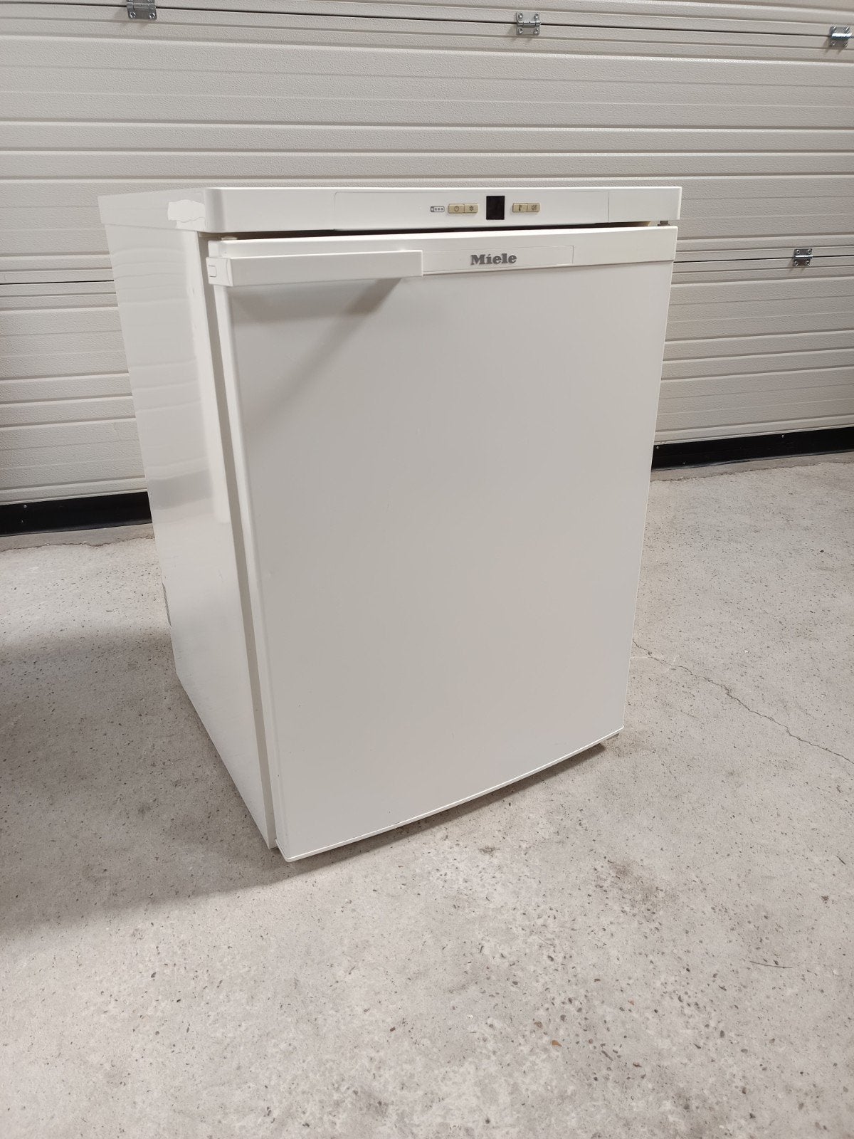 Miele diepvriezer tafelmodel, Elektronische apparatuur, Ophalen