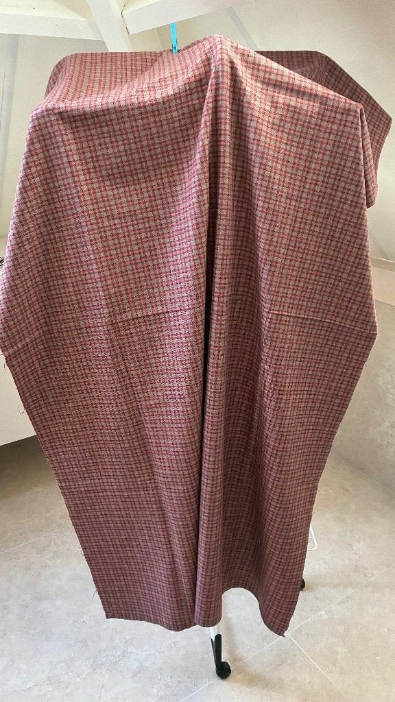Vintage kwaliteits lap stof, Hobby en Vrije tijd, Wol, Meerkleurig, 120 cm of meer, Nieuw